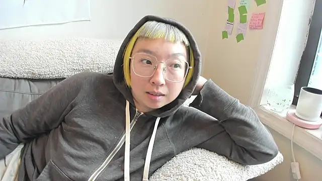 luxgray online show from 03/23/26, 06:41