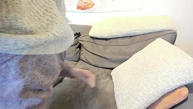 luxgray online show from 03/02/25, 12:42