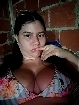 Snapshot of ariana_d20 chatting on 10/11/25, 11:28 ariana d20 online show from 10/11/25, 11:28