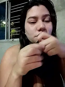 Snapshot of ariana_d20 chatting on 01/10/26, 10:32 ariana d20 online show from 01/10/26, 10:32