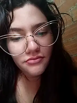 Snapshot of ariana_d20 chatting on 11/24/25, 07:03 ariana d20 online show from 11/24/25, 07:03