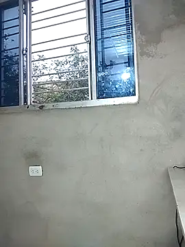 Snapshot of ariana_d20 chatting on 10/16/25, 10:45 ariana d20 online show from 10/16/25, 10:45