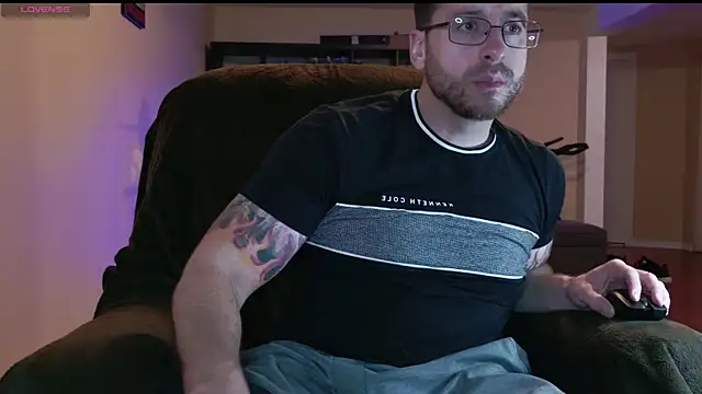 JayXCee Official online show from 04/12/26, 03:43