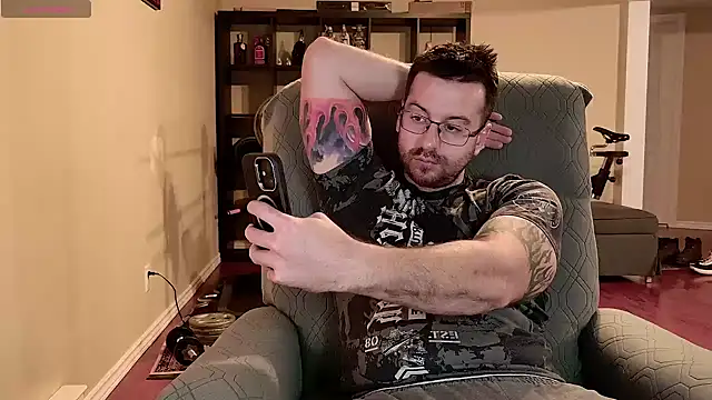 JayXCee Official online show from 10/19/25, 01:52