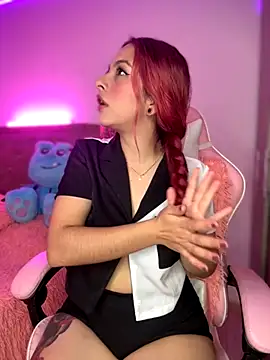 YovngBaby online show from 10/22/25, 02:11