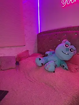 YovngBaby online show from 02/18/26, 05:16