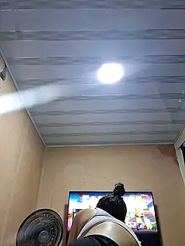 Liancy online show from 11/01/25, 08:03