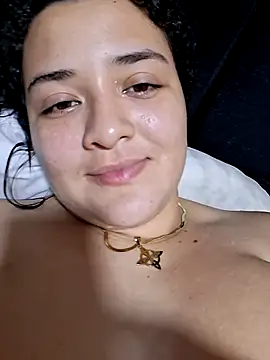 Liancy online show from 10/22/25, 10:52