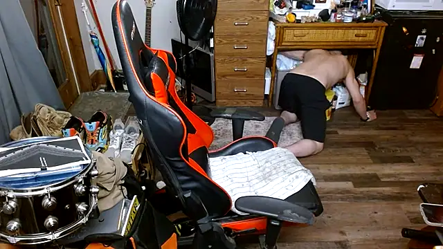 tongueispowerr6d9 online show from 05/28/26, 03:47