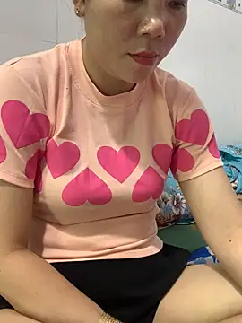 Baby-bigtits online show from 10/09/25, 02:56