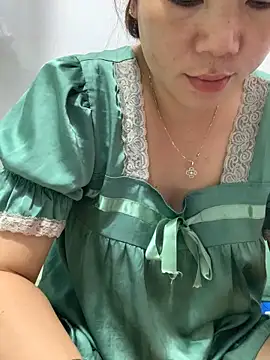 Baby-bigtits online show from 10/23/25, 11:47