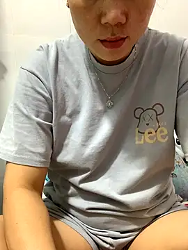 Baby-bigtits online show from 11/19/25, 11:38