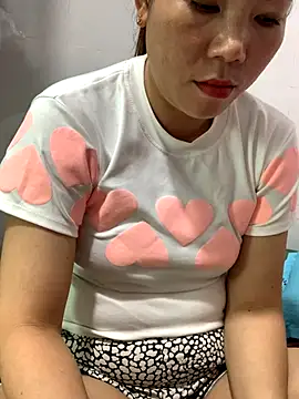 Baby-bigtits online show from 10/25/25, 02:55