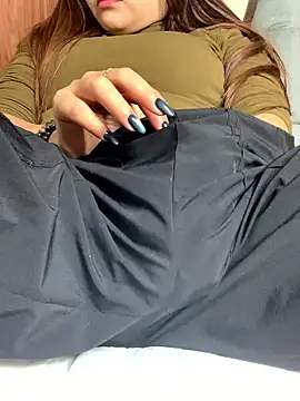 Hatachi ne12 online show from 03/13/26, 08:36