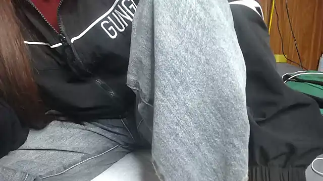 Hatachi ne12 online show from 02/06/26, 07:26