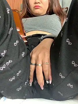 Hatachi ne12 online show from 03/09/26, 08:45