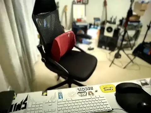 Rock Pierce online show from 11/04/25, 11:25