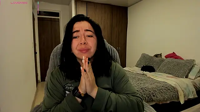 Im coco online show from 02/14/26, 01:39