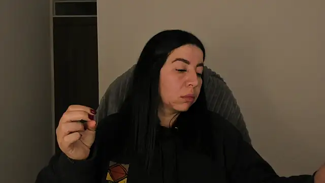 Im coco online show from 09/12/25, 02:34