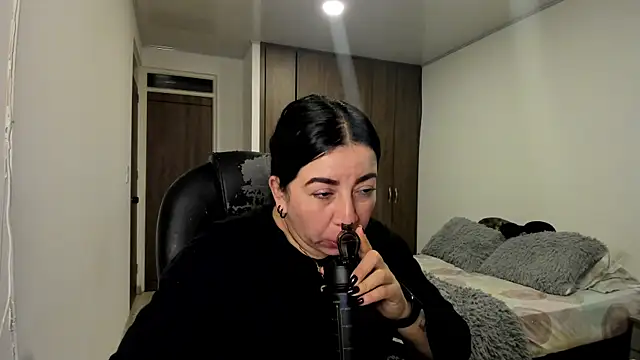 Im coco online show from 02/27/26, 12:33