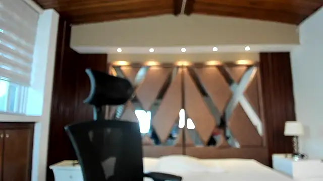 IsabellaaJoness online show from 03/19/26, 11:21