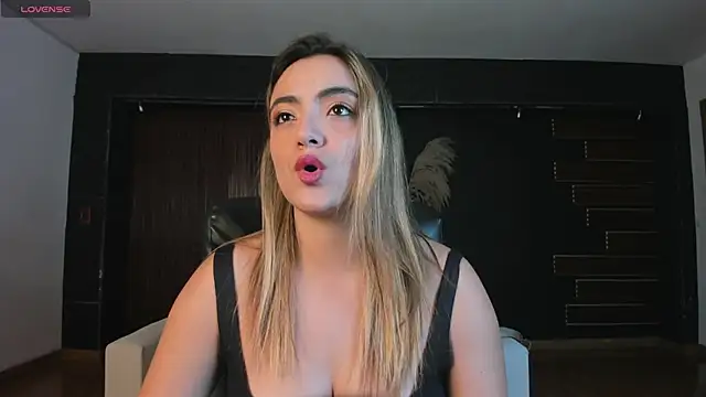 IsabellaaJoness online show from 02/05/26, 11:50