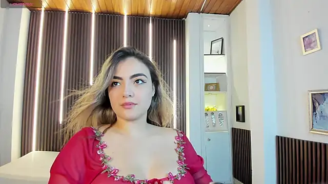 IsabellaaJoness online show from 04/12/26, 02:09