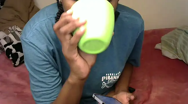 Snapshot of sweet_rozie chatting on 03/13/25, 05:33 sweet rozie online show from 03/13/25, 05:33