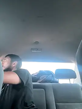 Snapshot of psil0cyb0rg chatting on 10/04/25, 10:33 psil0cyb0rg online show from 10/04/25, 10:33