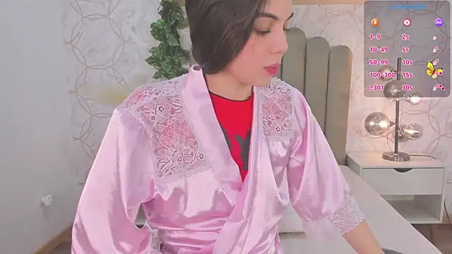 Roma  love online show from 12/14/25, 12:00