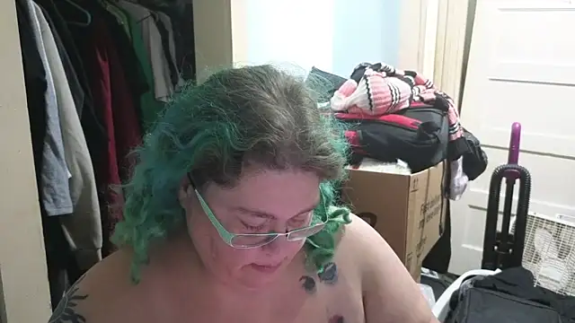 EmberCum online show from 11/28/25, 07:52