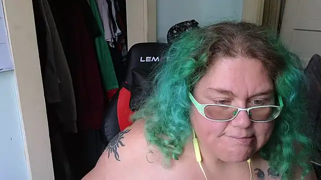 EmberCum online show from 11/22/25, 05:01