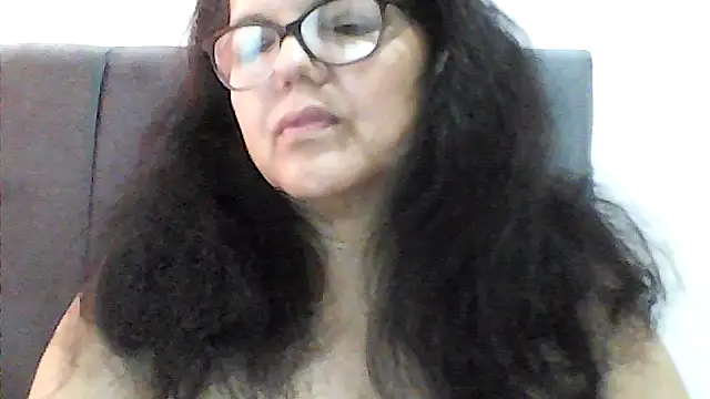 kassandra02 online show from 12/04/25, 01:32