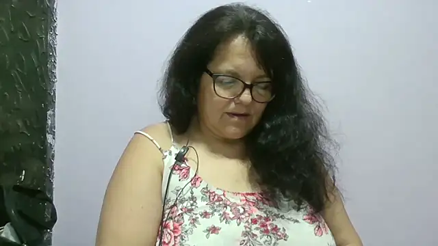 kassandra02 online show from 05/14/26, 01:35