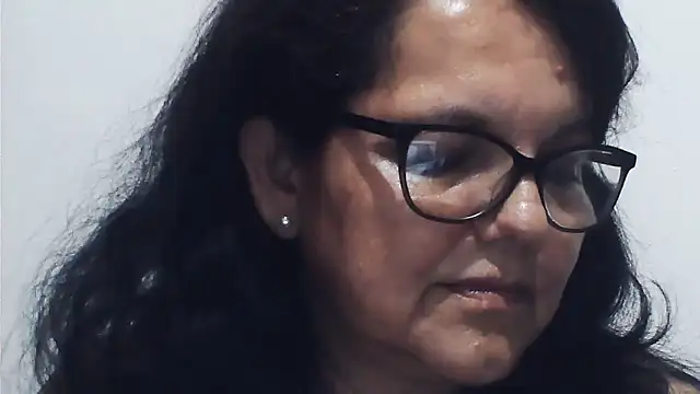 kassandra02 online show from 02/11/26, 02:44