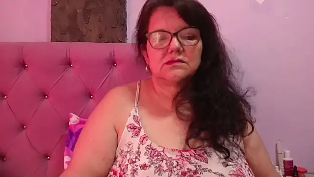 kassandra02 online show from 05/29/26, 03:18