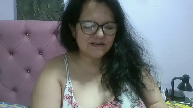 Snapshot of kassandra02 chatting on 07/02/26, 03:07 kassandra02 online show from 07/02/26, 03:07