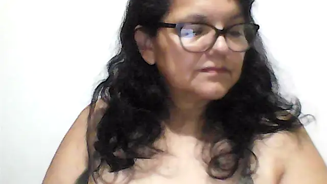 kassandra02 online show from 02/09/26, 02:42