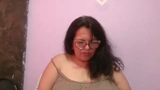 kassandra02 online show from 04/08/26, 03:13