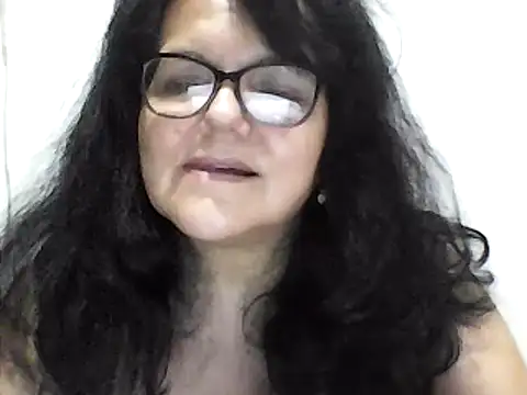 Snapshot of kassandra02 chatting on 03/06/25, 02:51 kassandra02 online show from 03/06/25, 02:51