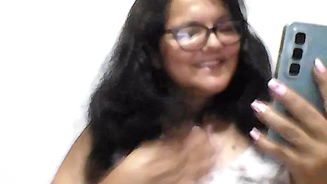 kassandra02 online show from 12/13/25, 09:54