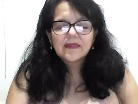 Snapshot of kassandra02 chatting on 03/03/25, 02:22 kassandra02 online show from 03/03/25, 02:22