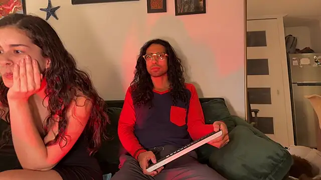 Redfloweer1 online show from 07/08/26, 06:08