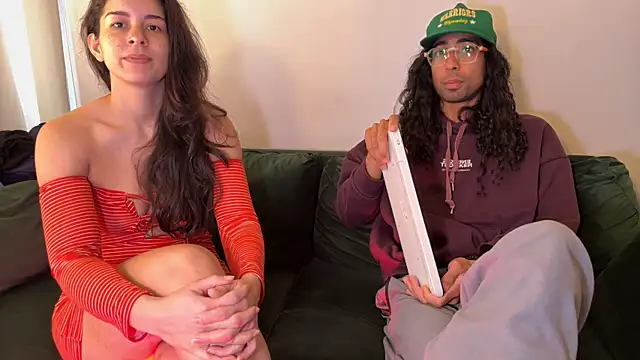 Redfloweer1 online show from 06/19/26, 03:07