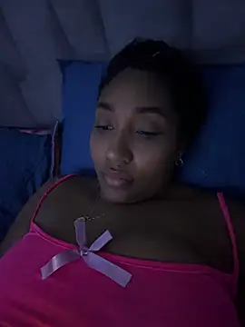 NaiomyLanes online show from 03/11/26, 02:38