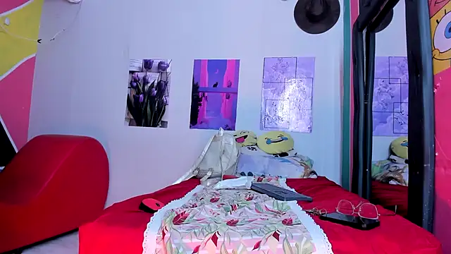 Snapshot of Laizasamantha2 chatting on 01/10/25, 01:31 Laizasamantha2 online show from 01/10/25, 01:31