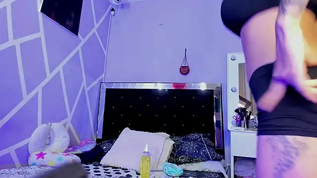 Snapshot of Laizasamantha2 chatting on 02/26/26, 07:25 Laizasamantha2 online show from 02/26/26, 07:25