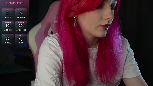 Snapshot of joyhannahh chatting on 11/26/25, 06:52 joyhannahh online show from 11/26/25, 06:52