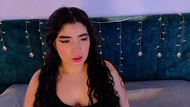 AgathaLynx online show from 12/19/25, 10:39