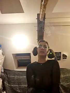 LoLa-69-X online show from 11/10/25, 10:59